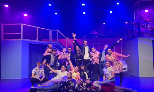 Söngleikurinn Grease á Suðurnesjum